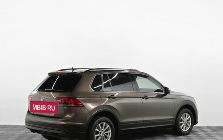 Volkswagen Tiguan II, 2017 год, 1 699 000 рублей, 3 фотография