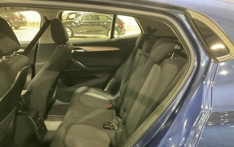 BMW X2, 2021 год, 1 800 000 рублей, 7 фотография