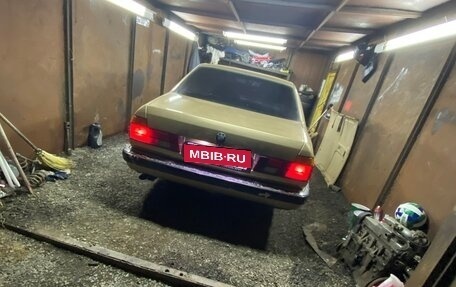 BMW 7 серия, 1988 год, 230 000 рублей, 3 фотография