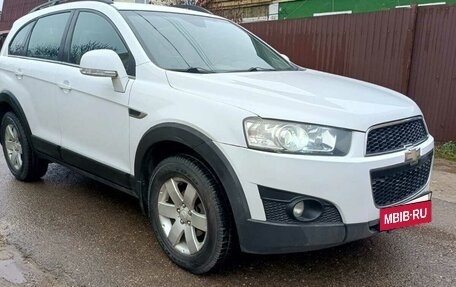 Chevrolet Captiva I, 2013 год, 979 000 рублей, 4 фотография
