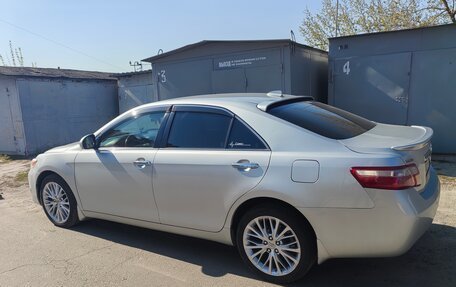 Toyota Camry, 2011 год, 1 250 000 рублей, 4 фотография