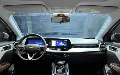 Chevrolet Monza, 2025 год, 1 420 000 рублей, 10 фотография