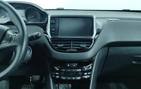 Peugeot 208 II, 2013 год, 829 000 рублей, 10 фотография