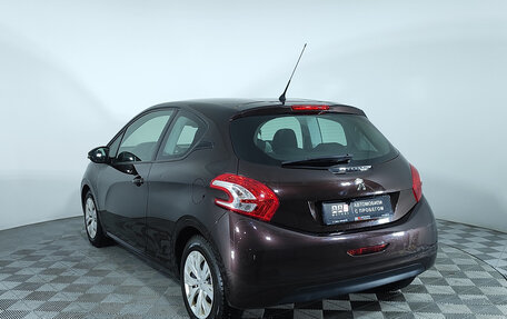 Peugeot 208 II, 2013 год, 829 000 рублей, 7 фотография