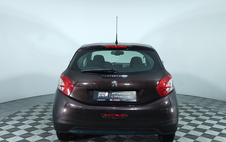 Peugeot 208 II, 2013 год, 829 000 рублей, 6 фотография