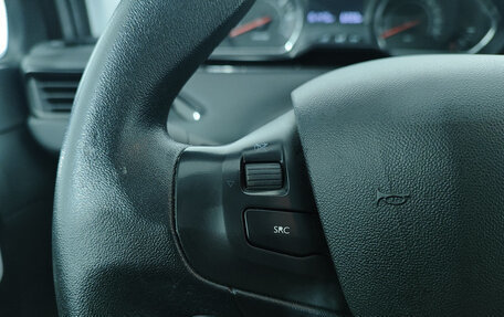 Peugeot 208 II, 2013 год, 829 000 рублей, 15 фотография