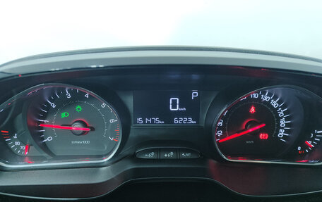 Peugeot 208 II, 2013 год, 829 000 рублей, 17 фотография