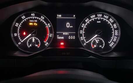 Skoda Superb III рестайлинг, 2018 год, 2 190 000 рублей, 6 фотография