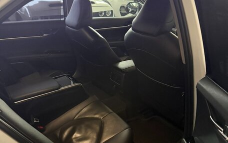 Toyota Camry, 2020 год, 2 700 000 рублей, 8 фотография