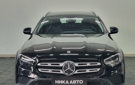 Mercedes-Benz E-Класс, 2021 год, 4 200 000 рублей, 2 фотография