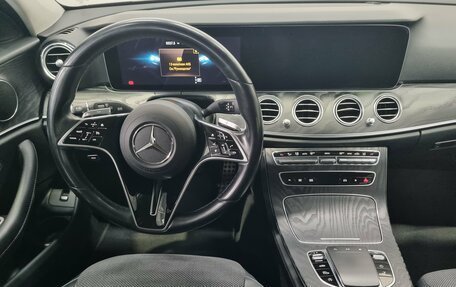 Mercedes-Benz E-Класс, 2021 год, 4 200 000 рублей, 10 фотография