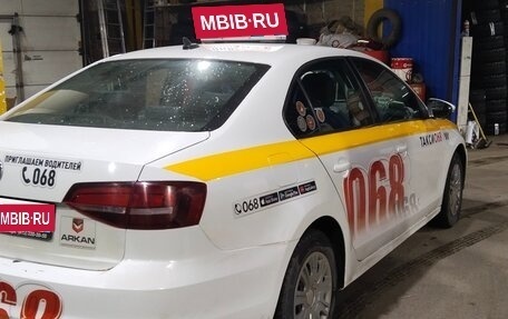 Volkswagen Jetta VI, 2018 год, 649 000 рублей, 3 фотография