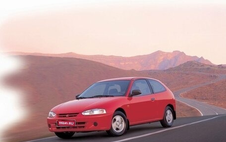 Mitsubishi Colt VI рестайлинг, 2000 год, 300 000 рублей, 1 фотография