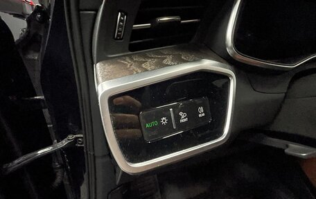 Audi A6, 2021 год, 4 200 000 рублей, 13 фотография