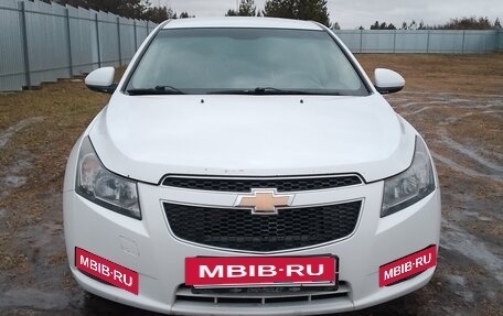 Chevrolet Cruze II, 2012 год, 430 000 рублей, 3 фотография