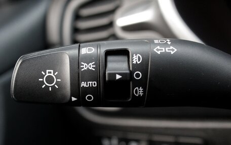 KIA Rio IV, 2021 год, 1 995 000 рублей, 9 фотография