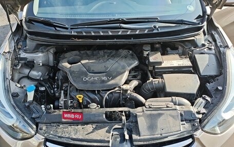 Hyundai Elantra V, 2012 год, 1 100 000 рублей, 19 фотография