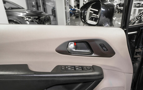 Chrysler Pacifica (RU), 2017 год, 2 850 000 рублей, 19 фотография