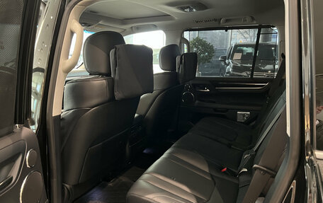 Lexus LX III, 2017 год, 10 950 000 рублей, 12 фотография