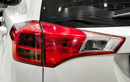 Toyota RAV4, 2015 год, 1 420 000 рублей, 10 фотография