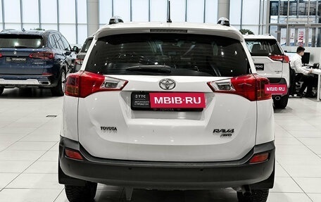 Toyota RAV4, 2015 год, 1 420 000 рублей, 6 фотография