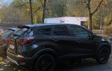 Renault Kaptur I рестайлинг, 2018 год, 1 100 000 рублей, 4 фотография