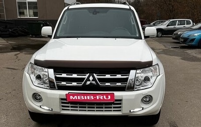 Mitsubishi Pajero IV, 2013 год, 2 815 000 рублей, 1 фотография