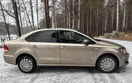 Volkswagen Polo VI (EU Market), 2017 год, 1 350 000 рублей, 4 фотография