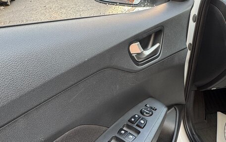 Hyundai Solaris II рестайлинг, 2019 год, 1 450 000 рублей, 18 фотография