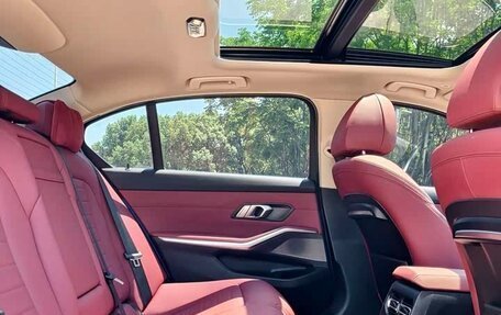 BMW 3 серия, 2021 год, 3 090 000 рублей, 15 фотография