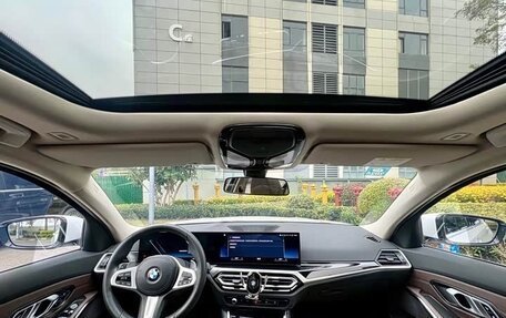 BMW 3 серия, 2022 год, 3 530 000 рублей, 12 фотография