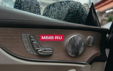 Mercedes-Benz E-Класс, 2017 год, 3 600 000 рублей, 25 фотография