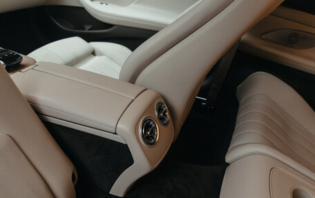 Mercedes-Benz E-Класс, 2017 год, 3 600 000 рублей, 31 фотография