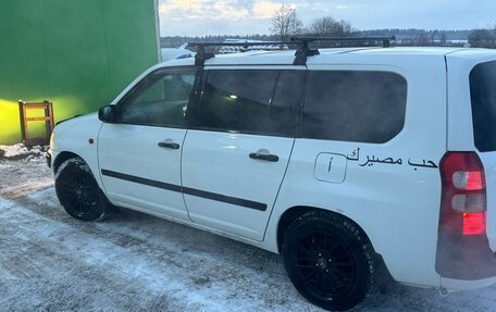 Toyota Succeed I рестайлинг, 2003 год, 430 000 рублей, 3 фотография