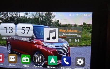 Toyota Roomy I, 2019 год, 1 350 000 рублей, 4 фотография