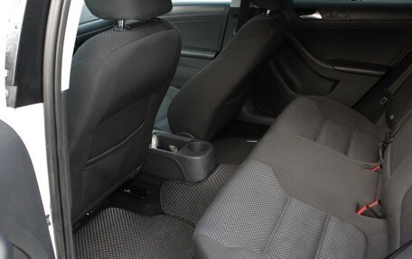 Volkswagen Jetta VI, 2014 год, 990 000 рублей, 18 фотография