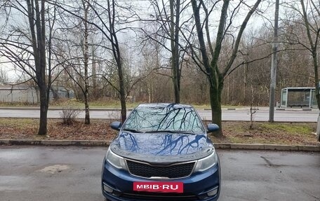 KIA Rio III рестайлинг, 2015 год, 960 000 рублей, 2 фотография