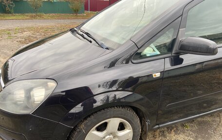 Opel Zafira B, 2007 год, 600 000 рублей, 3 фотография