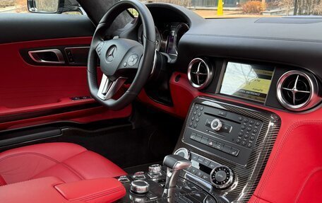 Mercedes-Benz SLS AMG, 2011 год, 29 000 000 рублей, 24 фотография