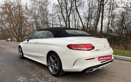 Mercedes-Benz C-Класс, 2018 год, 3 975 000 рублей, 4 фотография