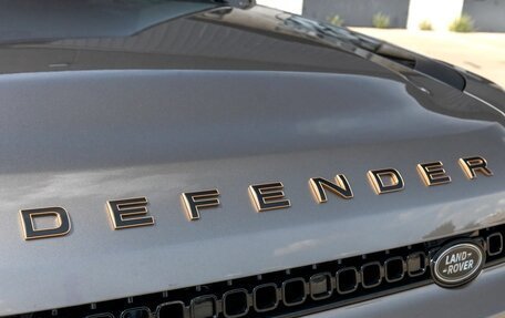 Land Rover Defender II, 2025 год, 22 918 104 рублей, 3 фотография