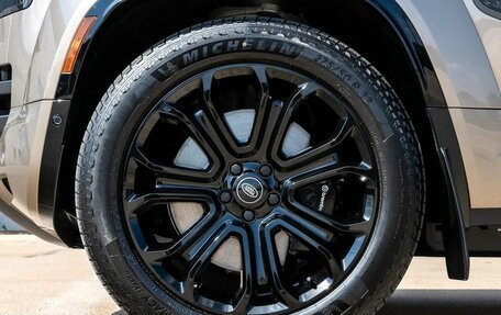 Land Rover Defender II, 2025 год, 22 918 104 рублей, 10 фотография