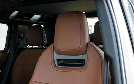 Land Rover Defender II, 2025 год, 22 918 104 рублей, 24 фотография