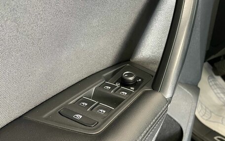 Volkswagen Tiguan II, 2018 год, 2 089 000 рублей, 10 фотография