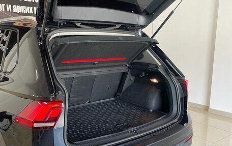 Volkswagen Tiguan II, 2018 год, 2 089 000 рублей, 22 фотография