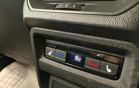 Volkswagen Tiguan II, 2018 год, 2 089 000 рублей, 20 фотография