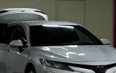 Toyota Camry, 2020 год, 2 250 000 рублей, 1 фотография