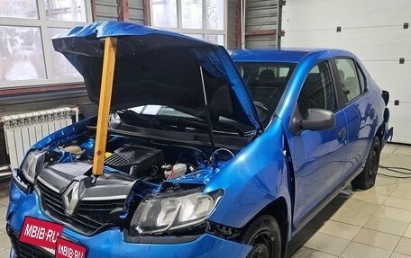 Renault Logan II, 2014 год, 380 000 рублей, 1 фотография