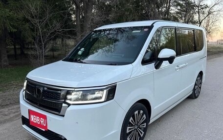 Honda Stepwgn, 2025 год, 2 790 000 рублей, 1 фотография