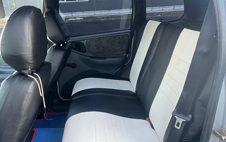 Chevrolet Niva I рестайлинг, 2003 год, 249 000 рублей, 9 фотография